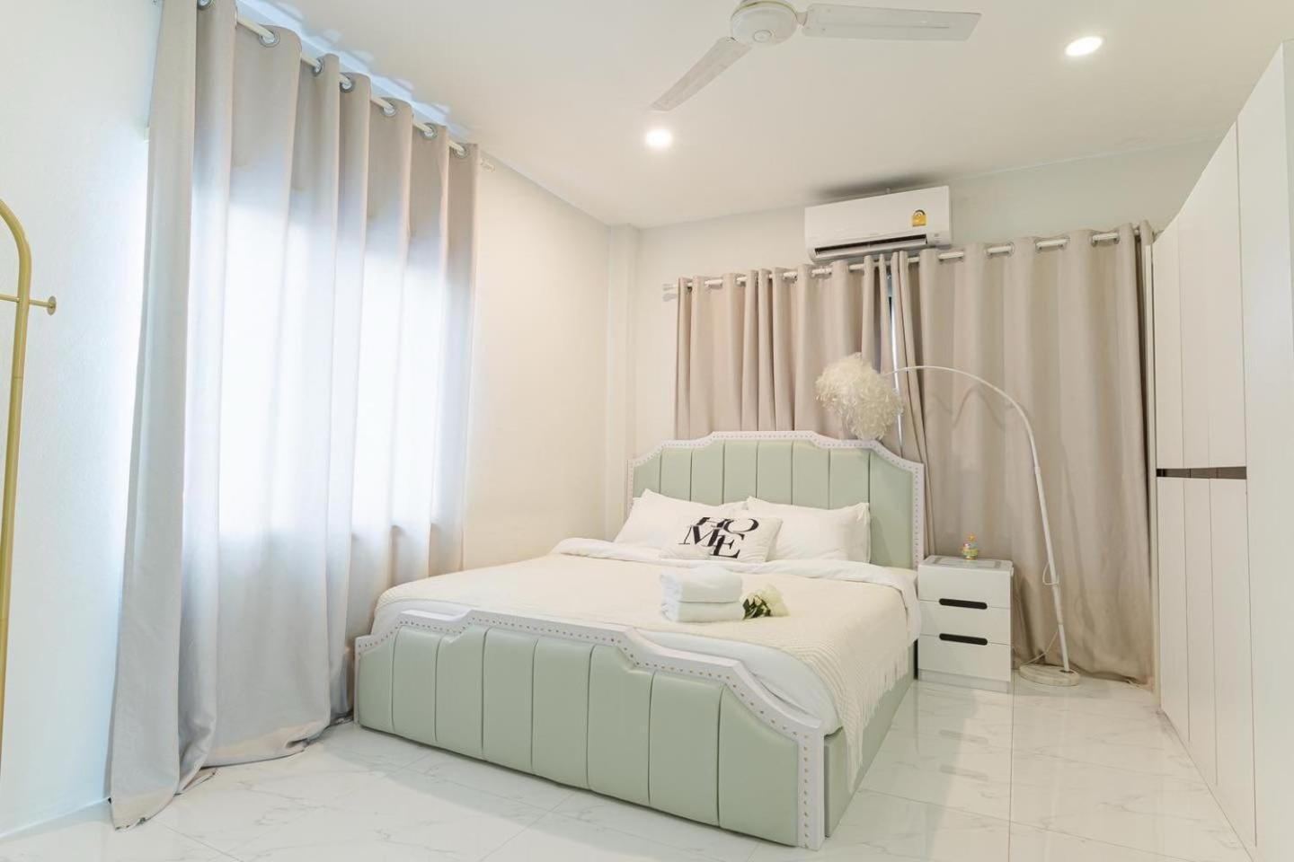 Pool 103 Biệt thự Bangkok